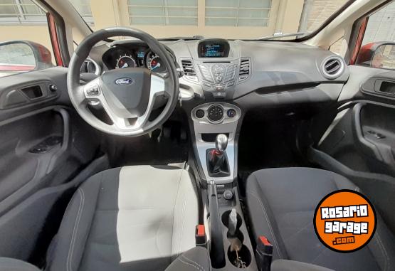 Autos - Ford Fiesta 2017 Nafta 120000Km - En Venta