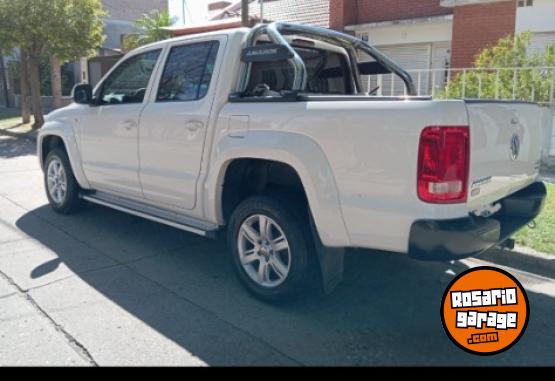 Camionetas - Volkswagen Amarok Trendline 4x4 2016 Nafta 130000Km - En Venta