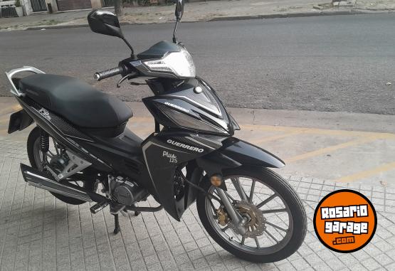 Motos - Guerrero Trip 125 2021 Nafta 13000Km - En Venta