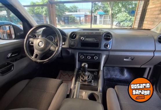 Camionetas - Volkswagen Amarok 2.0 TDI 2011 Diesel 196000Km - En Venta