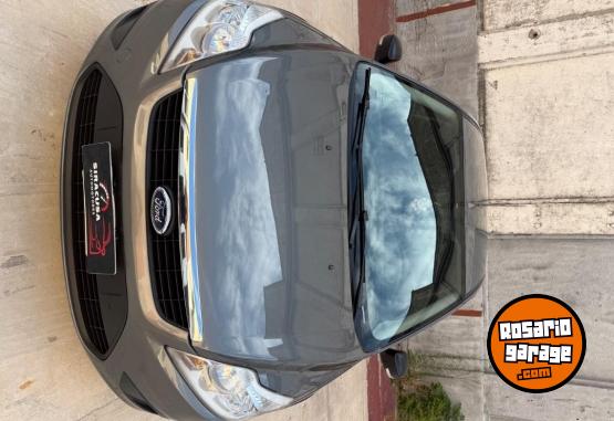 Autos - Ford Focus style 2011 Nafta 150000Km - En Venta