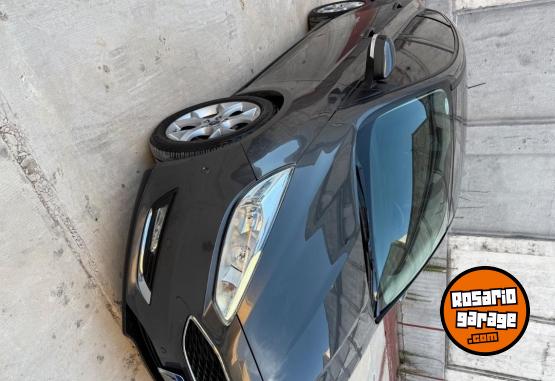 Autos - Ford Focus se plus 2018 Nafta 81000Km - En Venta