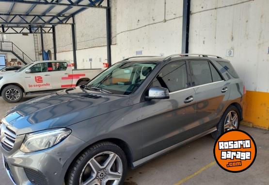 Autos - Mercedes Benz GLE 400 matic 2017 Nafta 98000Km - En Venta