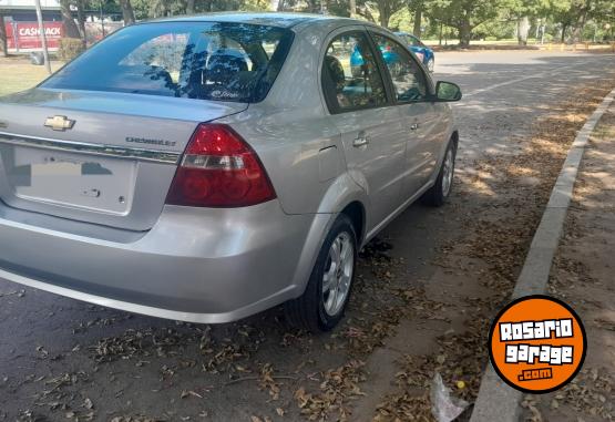 Autos - Chevrolet Aveo 2011 GNC 300000Km - En Venta