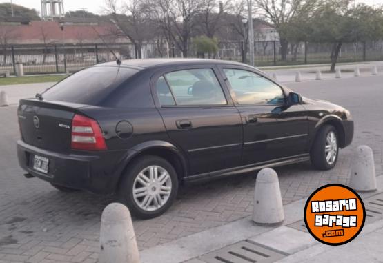 Autos - Chevrolet Astra GL 2.0 2007 GNC 250000Km - En Venta