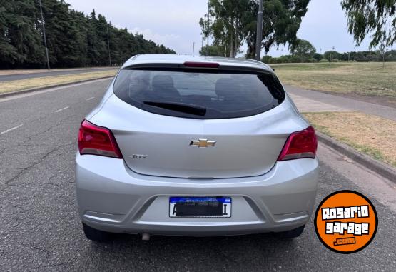 Autos - Chevrolet Onix 2020 Nafta 89000Km - En Venta