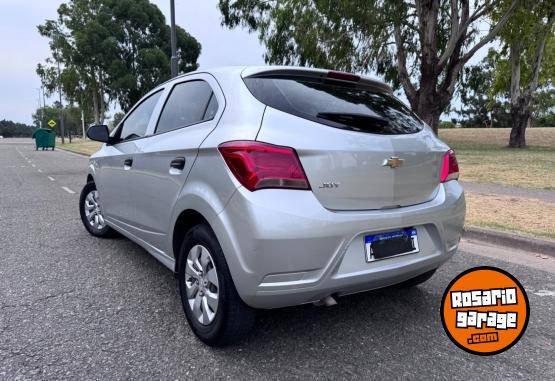 Autos - Chevrolet Onix 2020 Nafta 89000Km - En Venta