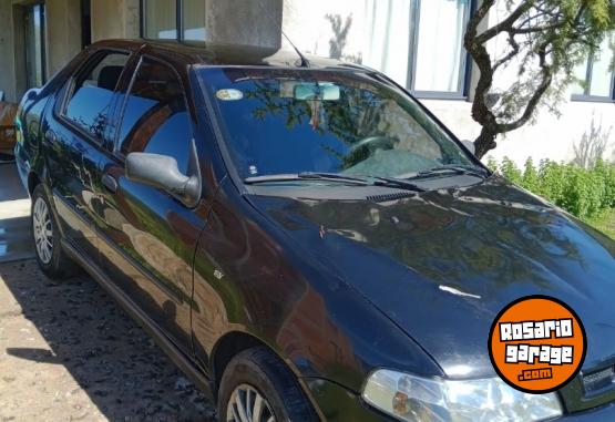 Autos - Fiat Siena 2005 GNC 295000Km - En Venta