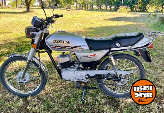 Motos - Suzuki Ax 100 2022 Nafta 11200Km - En Venta