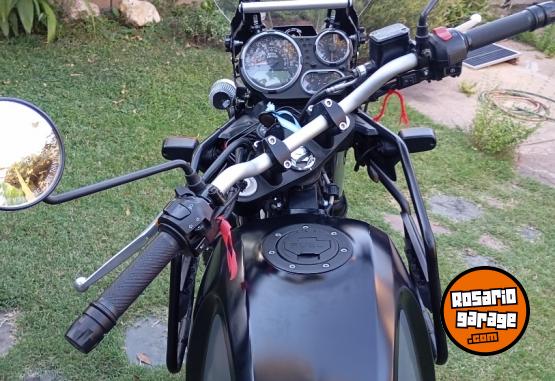 Motos - Royal Enfield Himalayan BS4 2021 Nafta 7700Km - En Venta