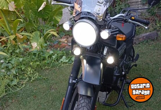 Motos - Royal Enfield Himalayan BS4 2021 Nafta 7700Km - En Venta