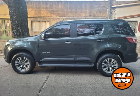 Camionetas - Chevrolet Trailblazer LTZ 2019 Diesel 82000Km - En Venta