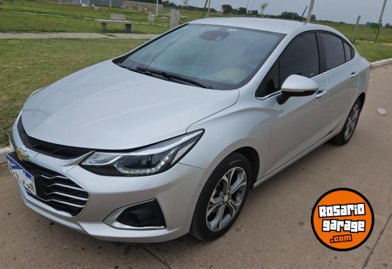 Autos - Chevrolet Cruze premier 2023 Nafta 15000Km - En Venta