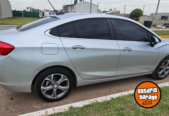 Autos - Chevrolet Cruze premier 2023 Nafta 15000Km - En Venta