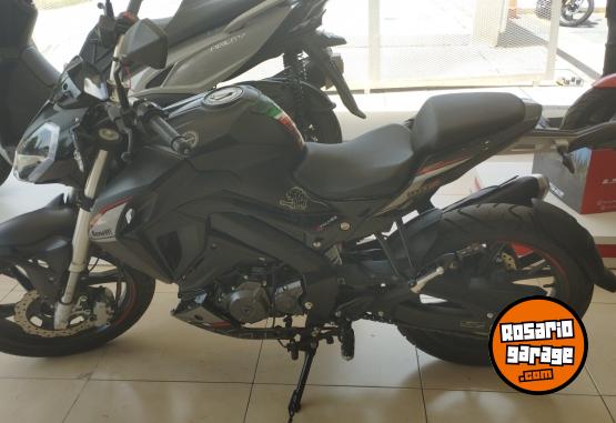 Motos - Benelli 180s 2023 Nafta 5000Km - En Venta