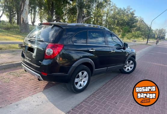 Camionetas - Chevrolet Captiva LTZ 2009 Diesel 176000Km - En Venta