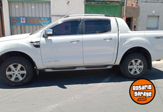 Camionetas - Ford Ranger limited 2015 Diesel 120000Km - En Venta