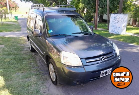 Utilitarios - Citroen berlingo 2012 Nafta 160000Km - En Venta