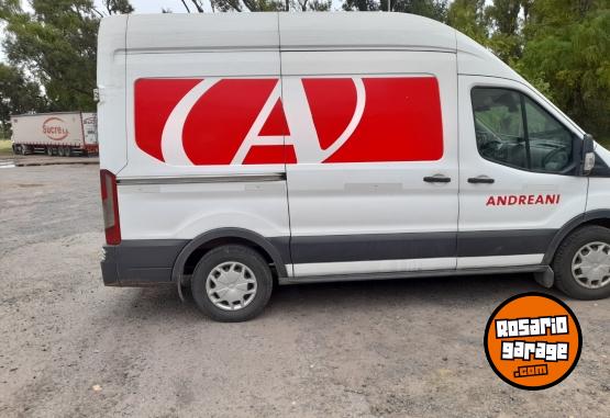 Utilitarios - Ford Transit 2018 Diesel 280000Km - En Venta