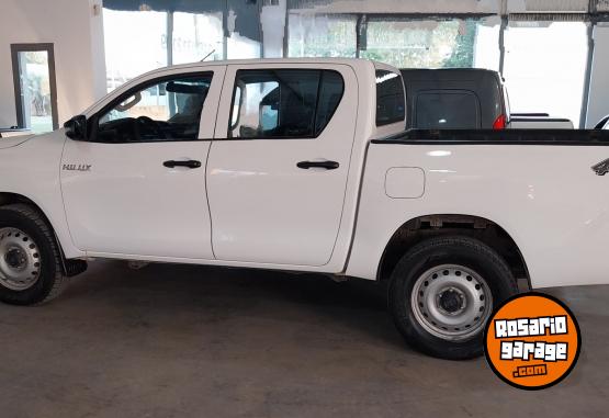 Camionetas - Toyota Hilux 2020 Diesel 100000Km - En Venta