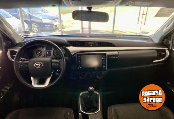 Camionetas - Toyota Hilux 2022 Diesel 10000Km - En Venta