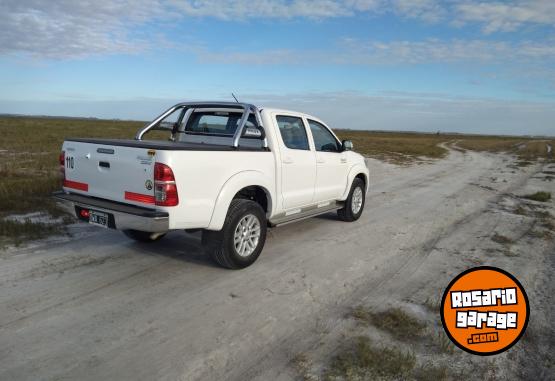 Camionetas - Toyota Hilux 2015 Diesel 167000Km - En Venta