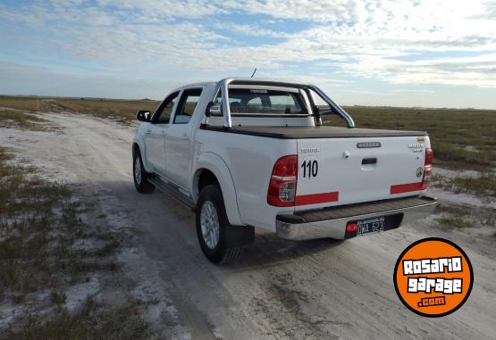 Camionetas - Toyota Hilux 2015 Diesel 167000Km - En Venta