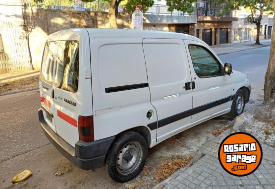 Utilitarios - Peugeot 2008 2008 Diesel 163000Km - En Venta