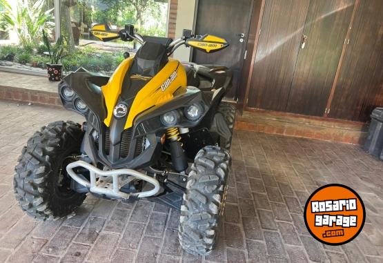 Cuatris y UTVs - Can Am 800 renegade 2011  800Km - En Venta