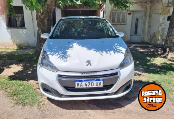 Autos - Peugeot Peugeot 208 - ACTIVE 2016 Nafta 123000Km - En Venta