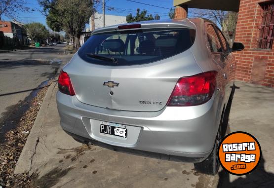 Autos - Chevrolet Onix LTZ 2016 Nafta 125000Km - En Venta