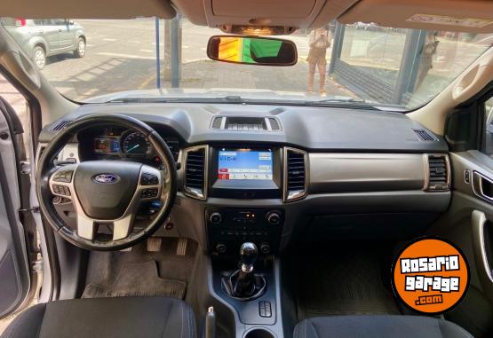 Camionetas - Ford Ranger Xlt 3.2 2018 Diesel 153932Km - En Venta