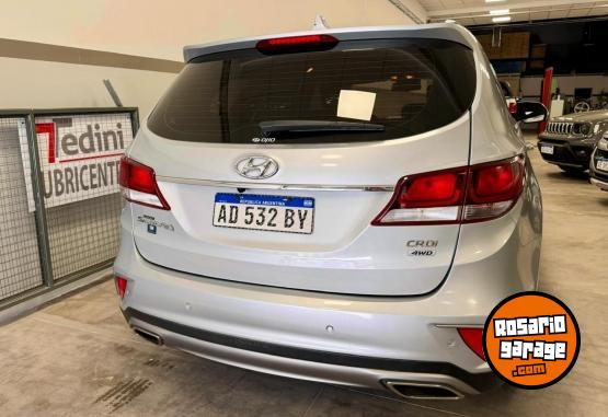 Camionetas - Hyundai GRAND SANTA FE 2019 Diesel 80392Km - En Venta