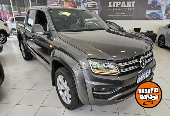 Camionetas - Volkswagen Amarok V6 Highline 2023 Diesel 30000Km - En Venta