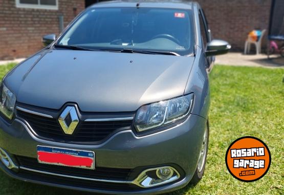 Autos - Renault Logan / Privilege 2016 Nafta 88000Km - En Venta