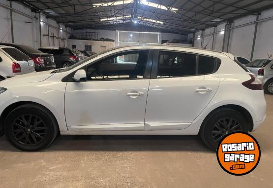 Autos - Renault Megane 3 2015 Nafta 100Km - En Venta