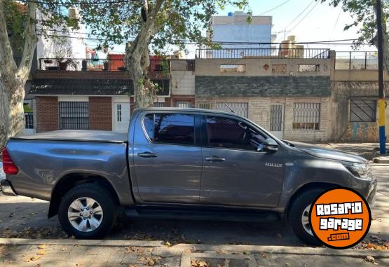 Camionetas - Toyota Hilux 2018 Diesel 145000Km - En Venta