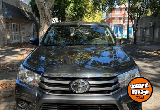 Camionetas - Toyota Hilux 2018 Diesel 145000Km - En Venta