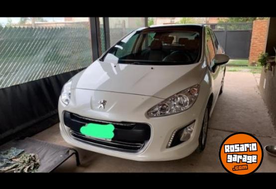 Autos - Peugeot 308 allure 2015 Nafta 123000Km - En Venta