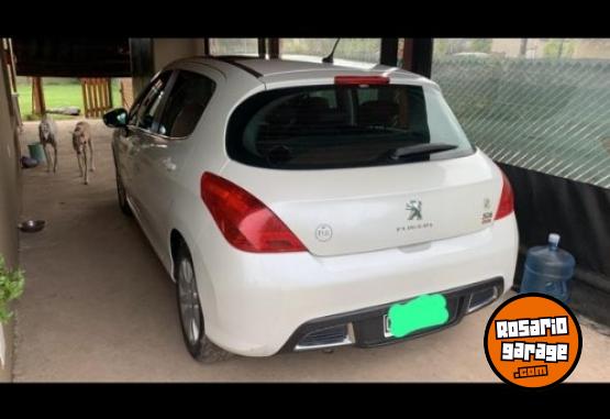 Autos - Peugeot 308 allure 2015 Nafta 123000Km - En Venta