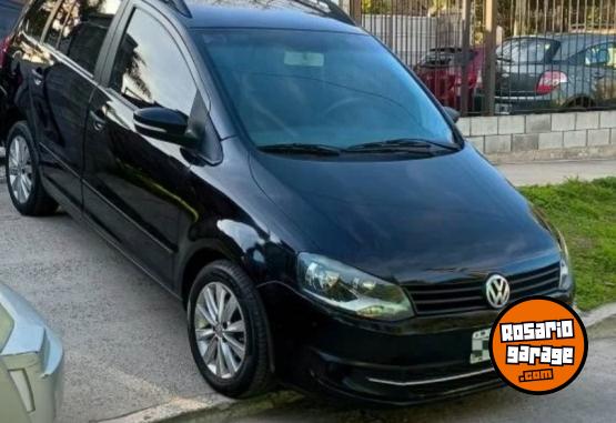 Autos - Volkswagen Suran trendline permuto 2012 Nafta 140000Km - En Venta