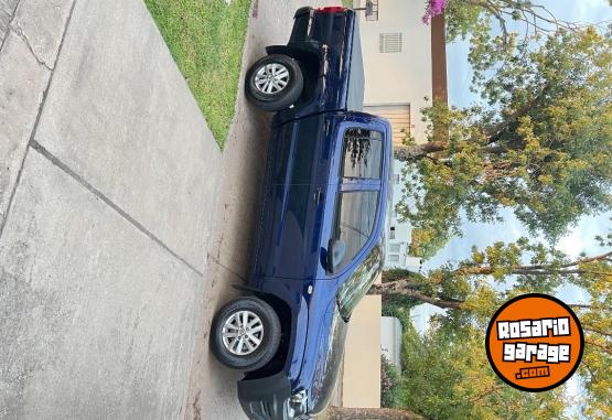 Camionetas - Volkswagen Amarok 2022 Diesel 24000Km - En Venta