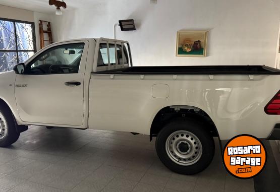 Camionetas - Toyota Hilux 2024 Diesel 0Km - En Venta