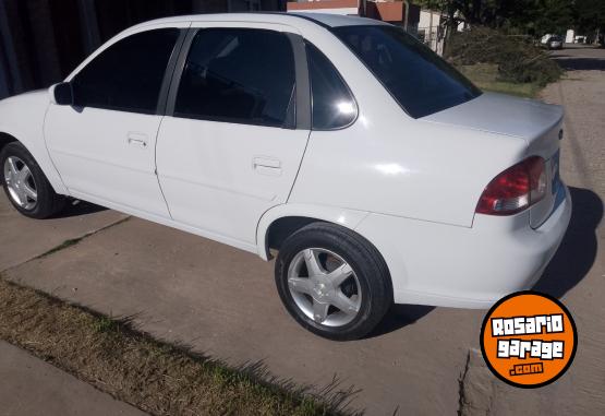 Autos - Chevrolet Classic 2015 Nafta 79800Km - En Venta