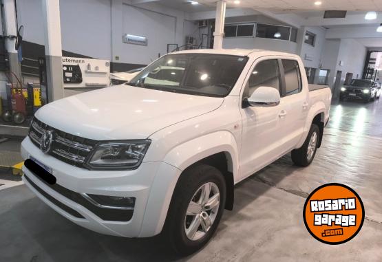 Camionetas - Volkswagen AMAROK HIGHLINE 4X2 MT 2022 Diesel 67000Km - En Venta