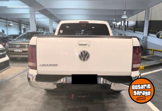 Camionetas - Volkswagen AMAROK HIGHLINE 4X2 MT 2022 Diesel 67000Km - En Venta