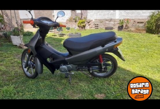 Motos - Guerrero Trip 110 full 2018 Nafta 6900Km - En Venta