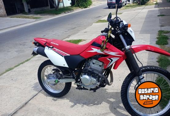 Motos - Honda Tornado Xr 250 2020 Nafta 1500Km - En Venta