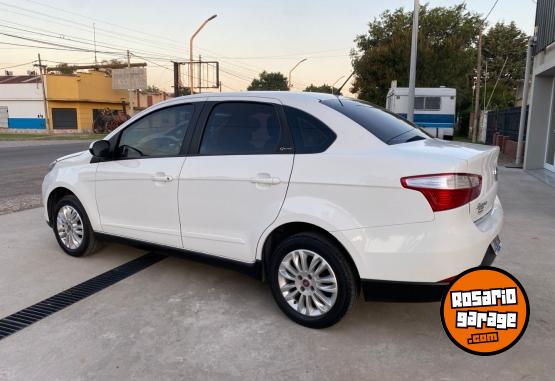 Autos - Fiat GRAND SIENA ATTRACTIVE 2014 Nafta 156224Km - En Venta