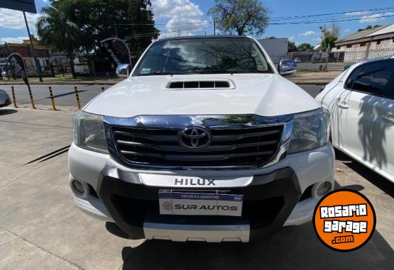 Camionetas - Toyota Hilux SRV 2013 Diesel 200000Km - En Venta